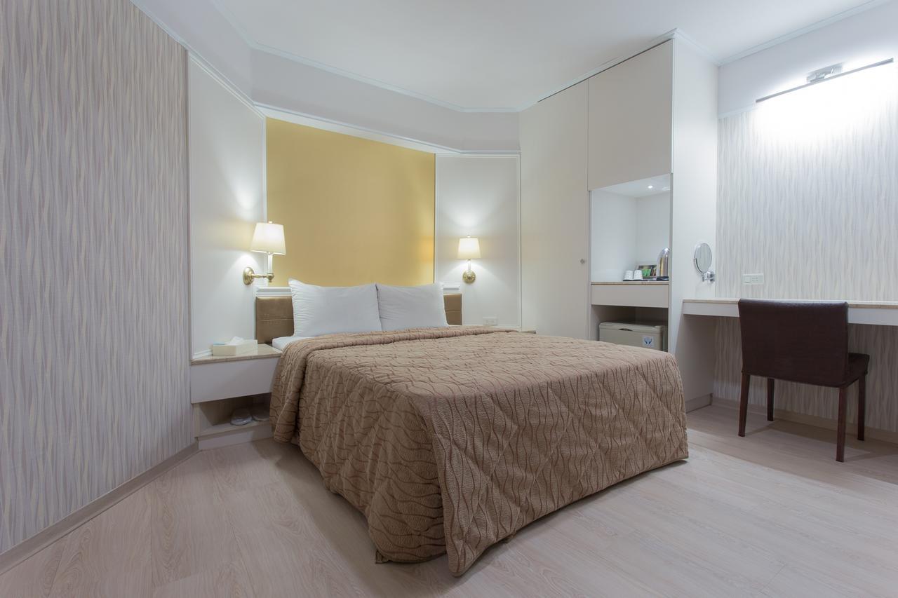 Monalisa Hotel Đài Nam Ngoại thất bức ảnh