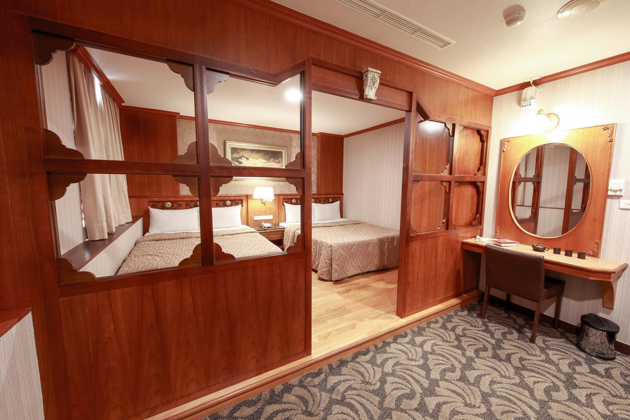 Monalisa Hotel Đài Nam Ngoại thất bức ảnh