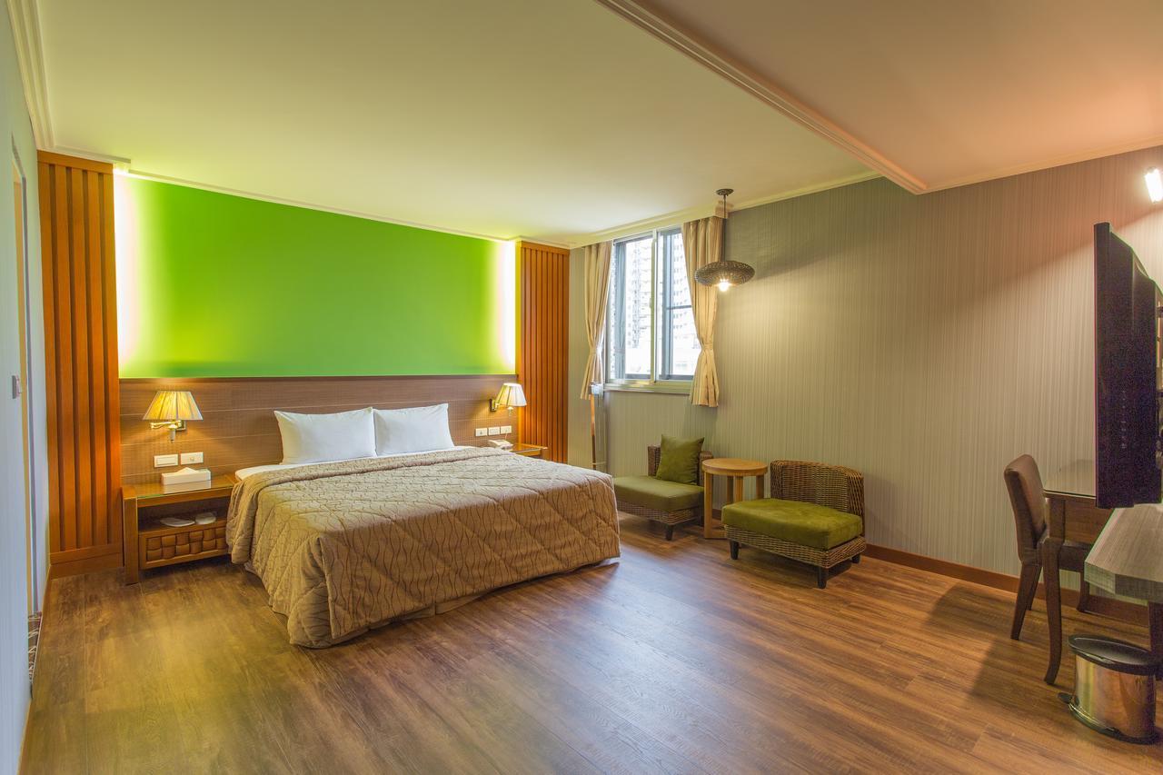 Monalisa Hotel Đài Nam Ngoại thất bức ảnh